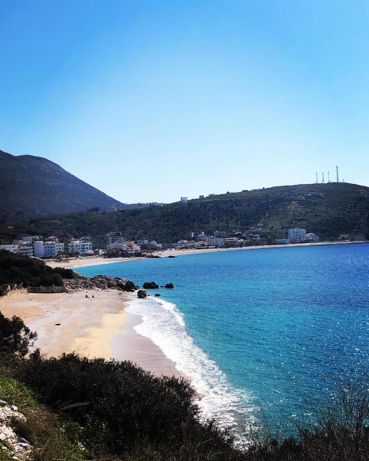 The Sunny Side Apartment Himare Exterior photo