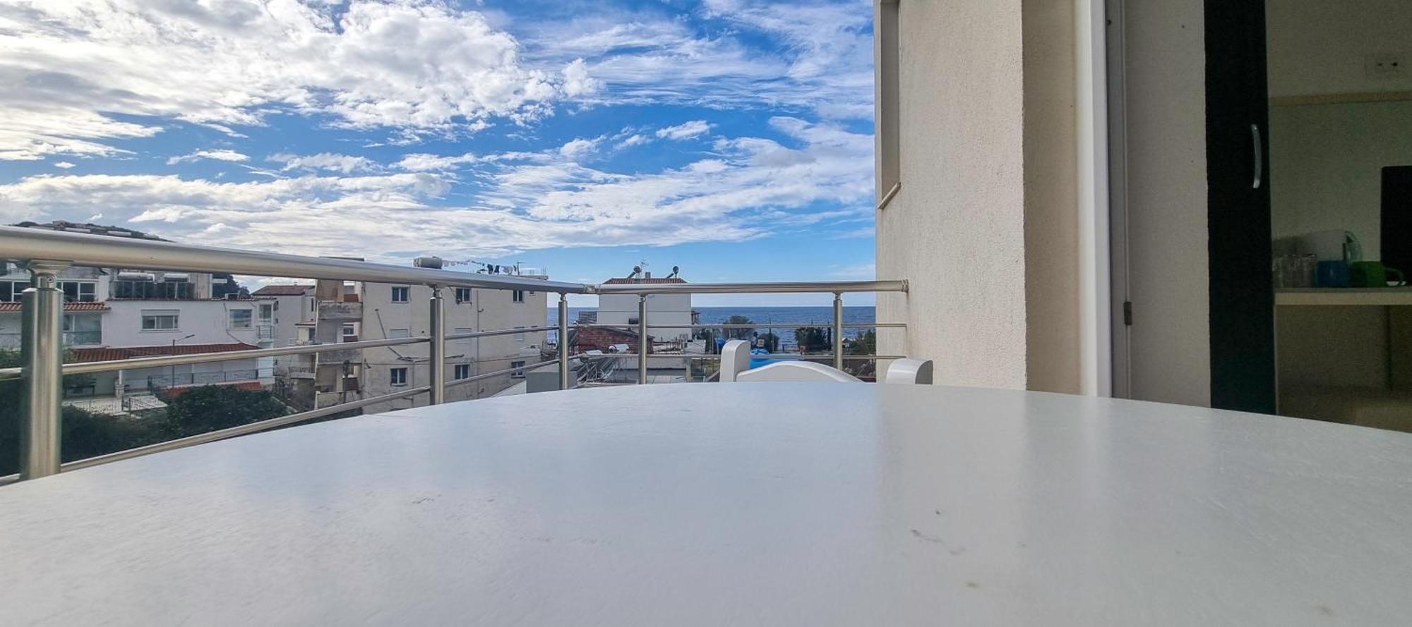 The Sunny Side Apartment Himare Exterior photo